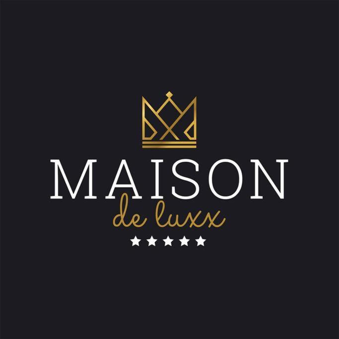 Maison De Luxx A3 Leilighet Lárisa Eksteriør bilde